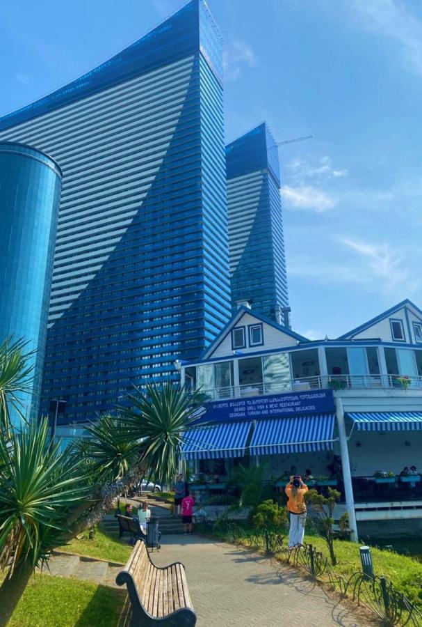 Orbi City บาทูมิ ภายนอก รูปภาพ